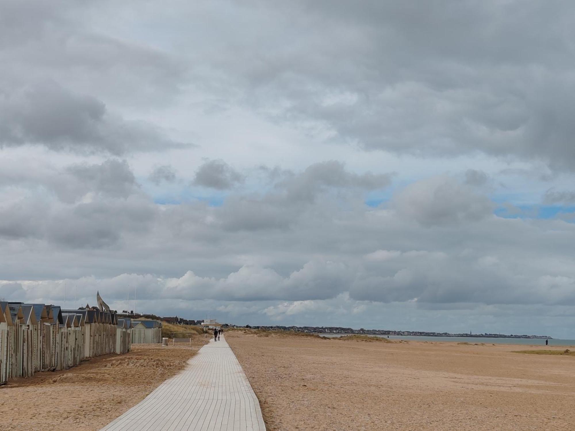 Villa Francette A 500M De La Plage Ouistreham Extérieur photo